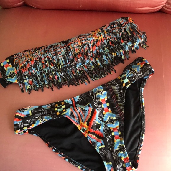 Lspace bikini - Picture 1 of 4